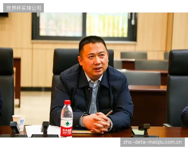 瑞安丰富的大赛经验是稳定军心的关键,他的领导力将团结全队。 瑞安丰富的大赛经验是稳定军心的关键,他的领导力将团结全队。